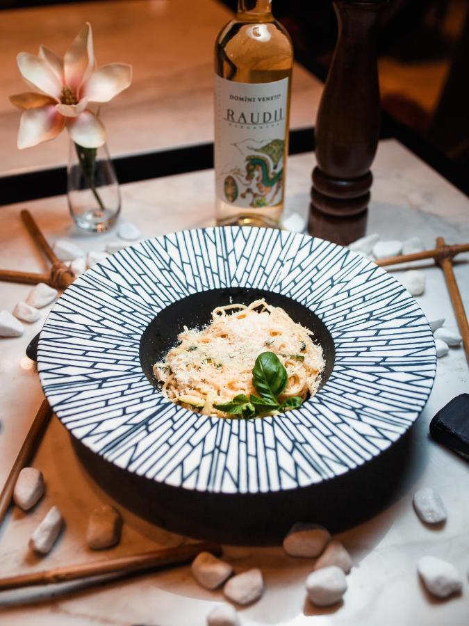 Soho Boutique Hotel นิปโปร ภายนอก รูปภาพ