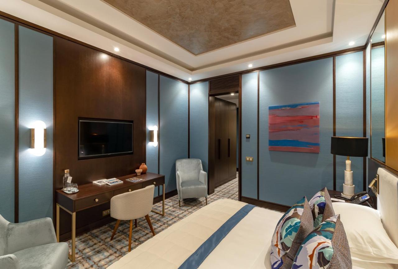 Soho Boutique Hotel นิปโปร ภายนอก รูปภาพ