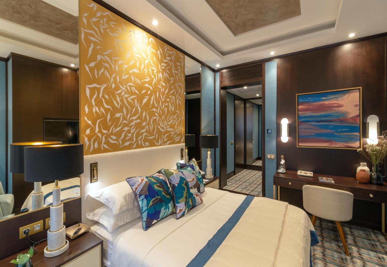 Soho Boutique Hotel นิปโปร ภายนอก รูปภาพ