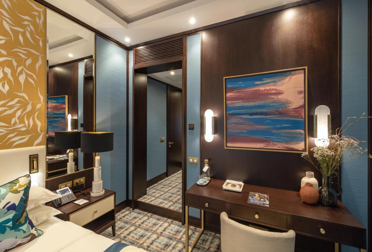 Soho Boutique Hotel นิปโปร ภายนอก รูปภาพ